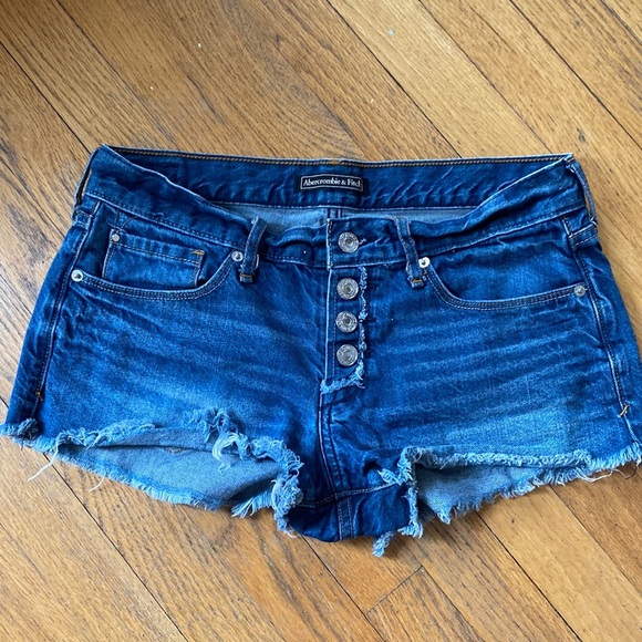 Abercrombie jean shorts - Picture 1 of 5